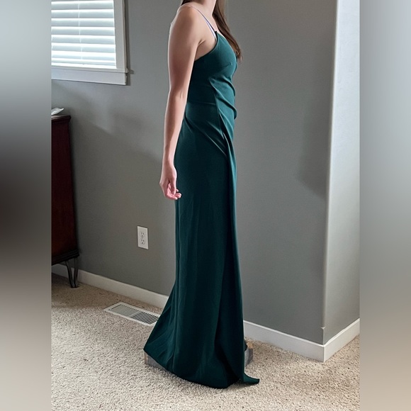 Green Windsor Formal Dress Size Small - Picture 4 of 8